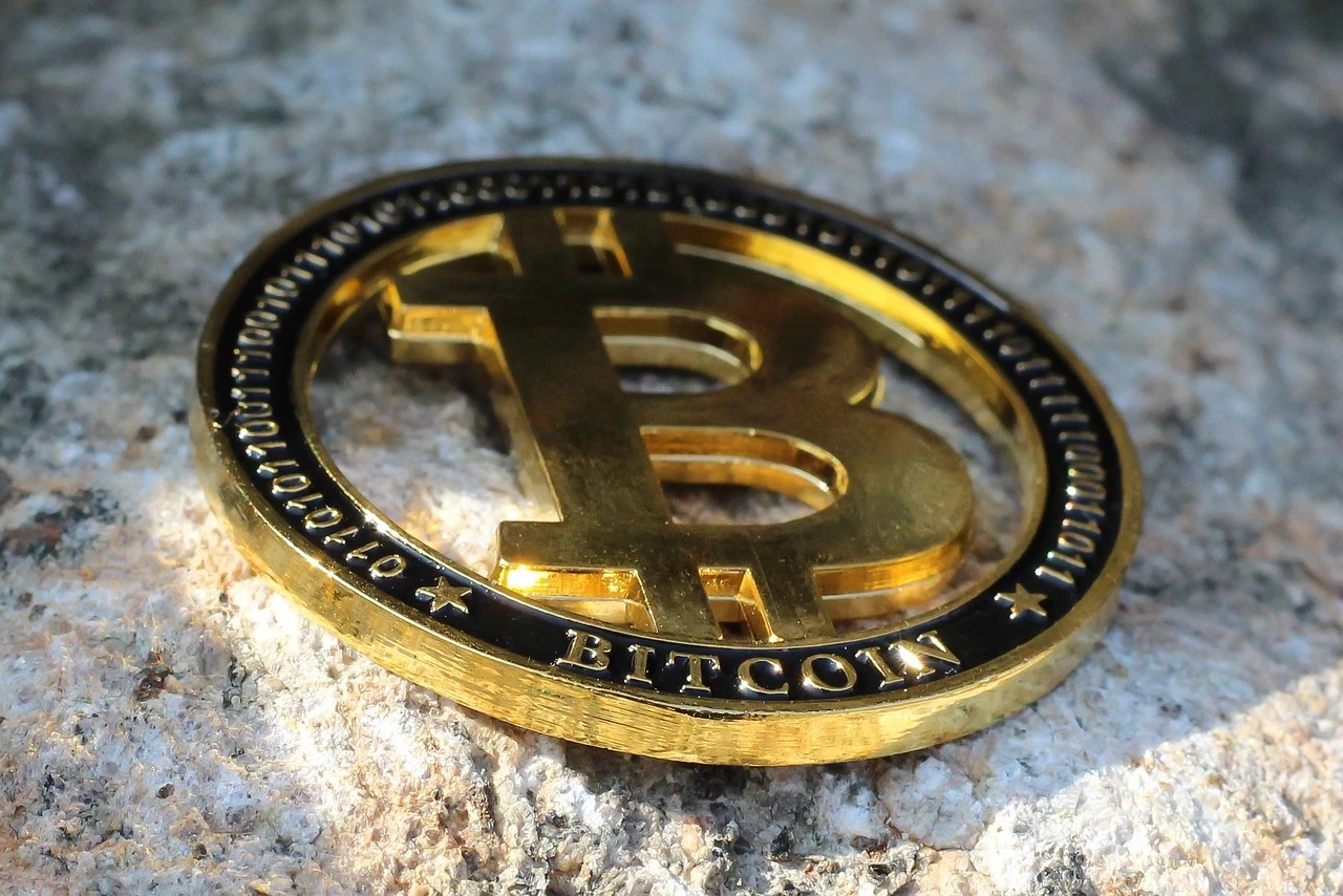 Bitcoin Price Faces Pressure Amid U.S.-Iran Tensions