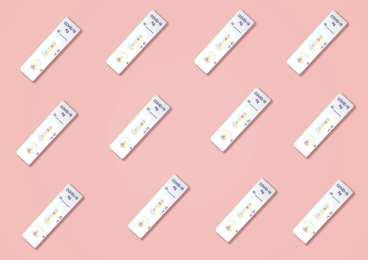 Bitcoin Faces New Support Test Near $72,000 Level